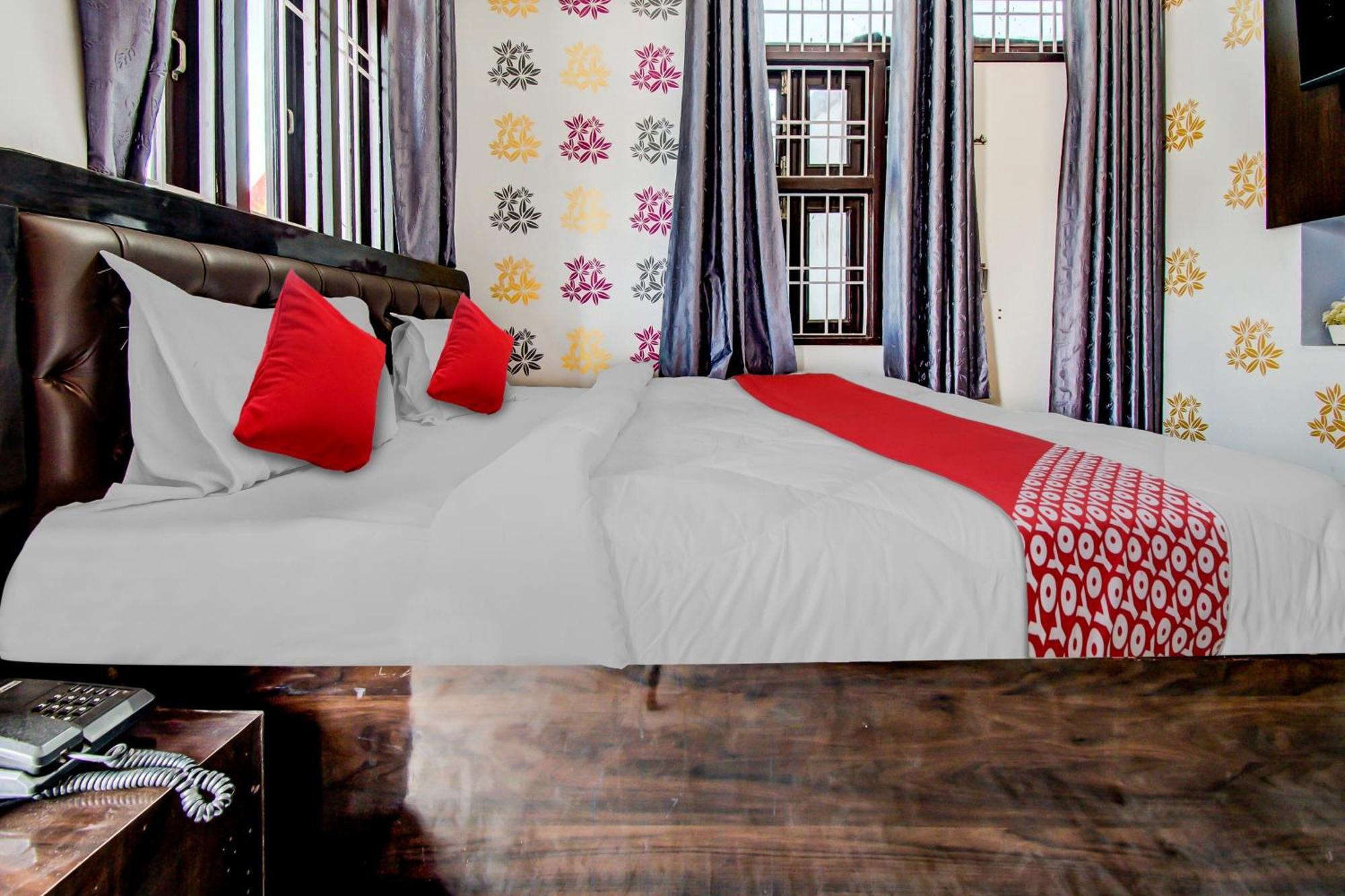 Oyo Flagship 81130 Vanya Guest House Jaipur Buitenkant foto