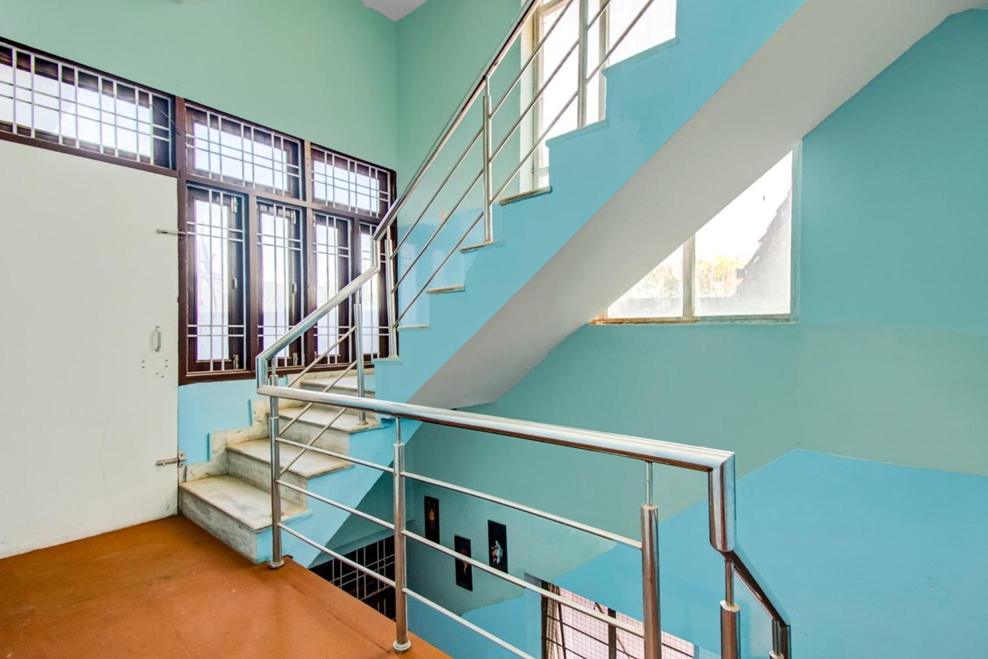 Oyo Flagship 81130 Vanya Guest House Jaipur Buitenkant foto