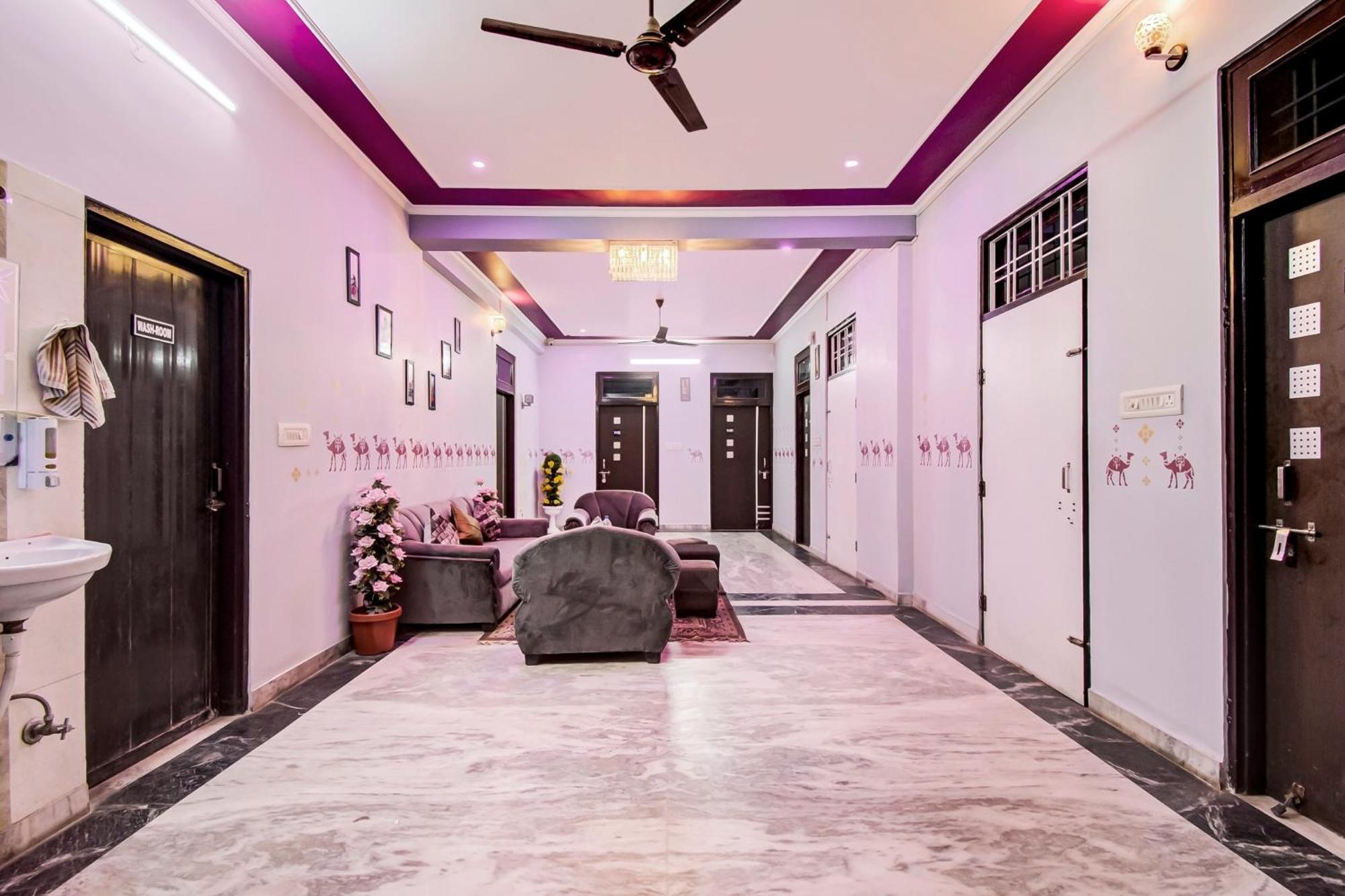 Oyo Flagship 81130 Vanya Guest House Jaipur Buitenkant foto